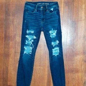 AEO 360° Next Level Stretch Distressed and Ripped Jeggings